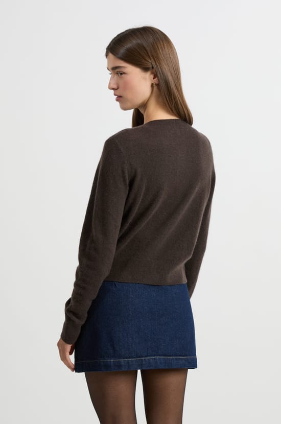 Pull cardigan avec boutons en cachemire;${refinementColor}