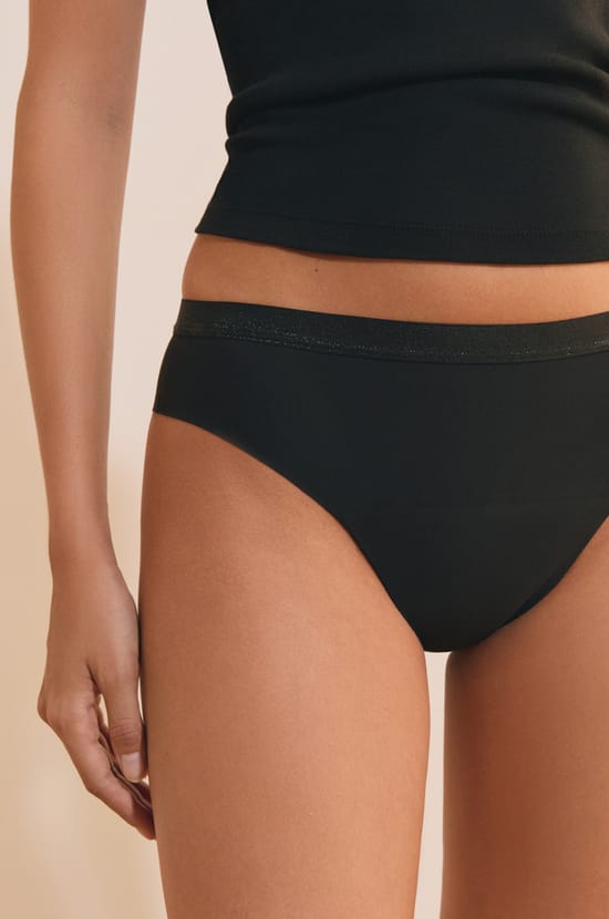 Period Brief - Medium Flow;${refinementColor}