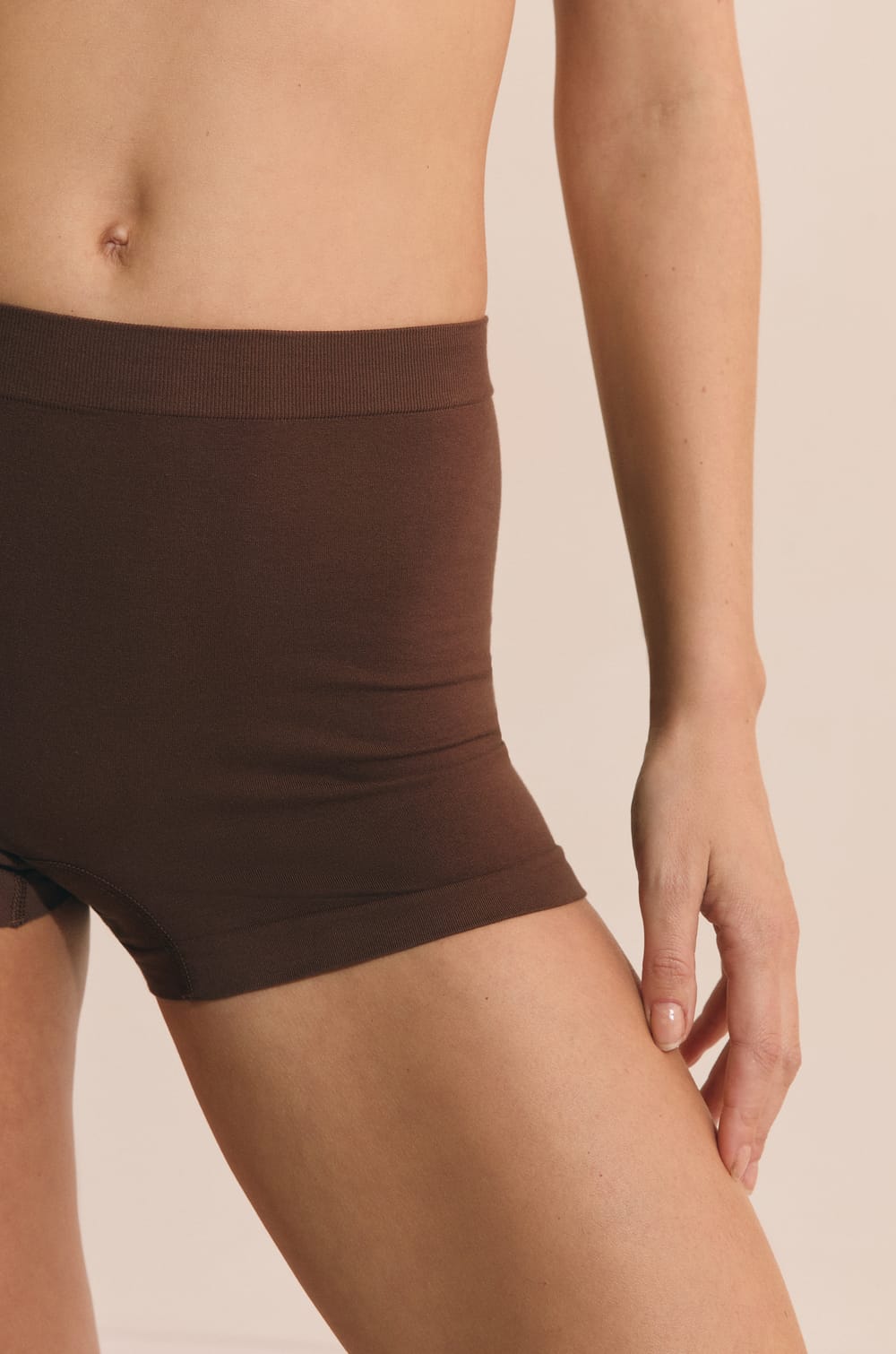 Ultra-comfortable cotton boyshorts;${refinementColor}