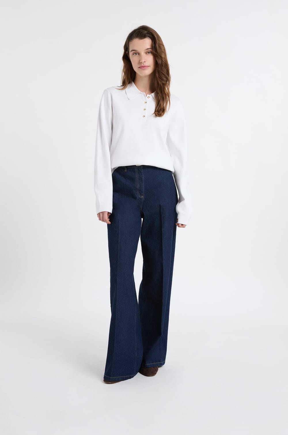 Pull col polo avec boutons dor&eacute;s;${refinementColor}