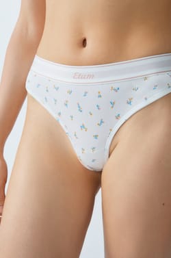 String aus Rippenbaumwolle;${refinementColor}