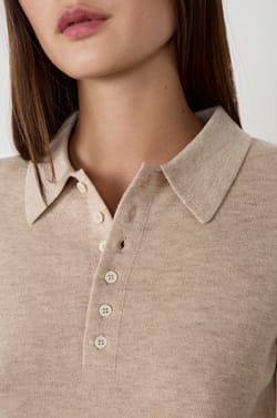 Polo manches courtes &agrave; boutons;${refinementColor}