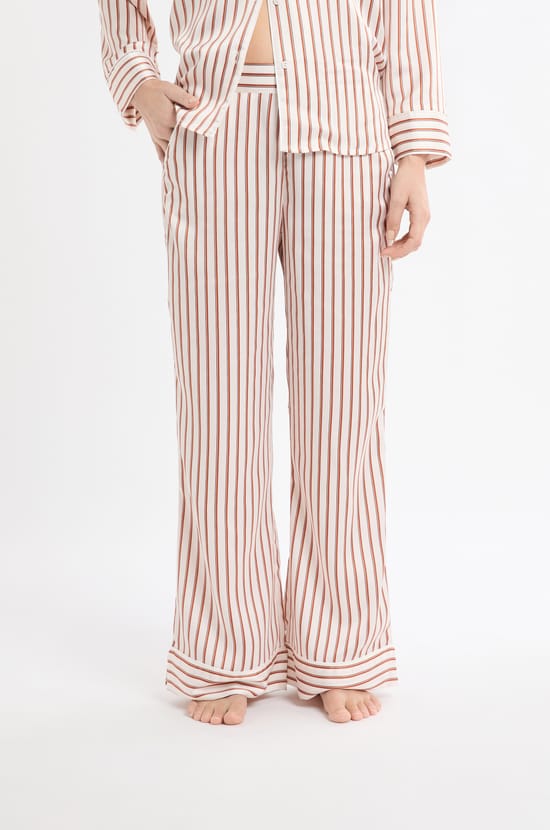 Pantalon de pyjama à rayures en satin;${refinementColor}