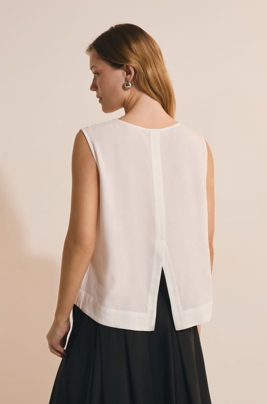 Sleeveless Top with Linen;${refinementColor}
