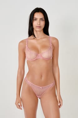 Tanga avec d&eacute;tails iris&eacute;s;${refinementColor}