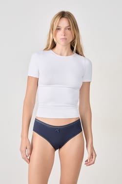 Shorty aus Mikrofaser mit Spitzendetails;${refinementColor}