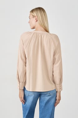 Blouse manches longues;${refinementColor}