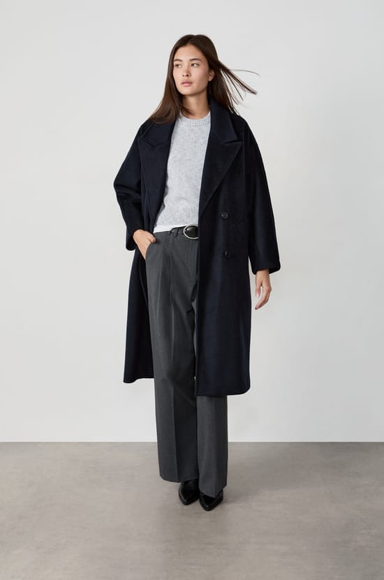 Long coat;${refinementColor}