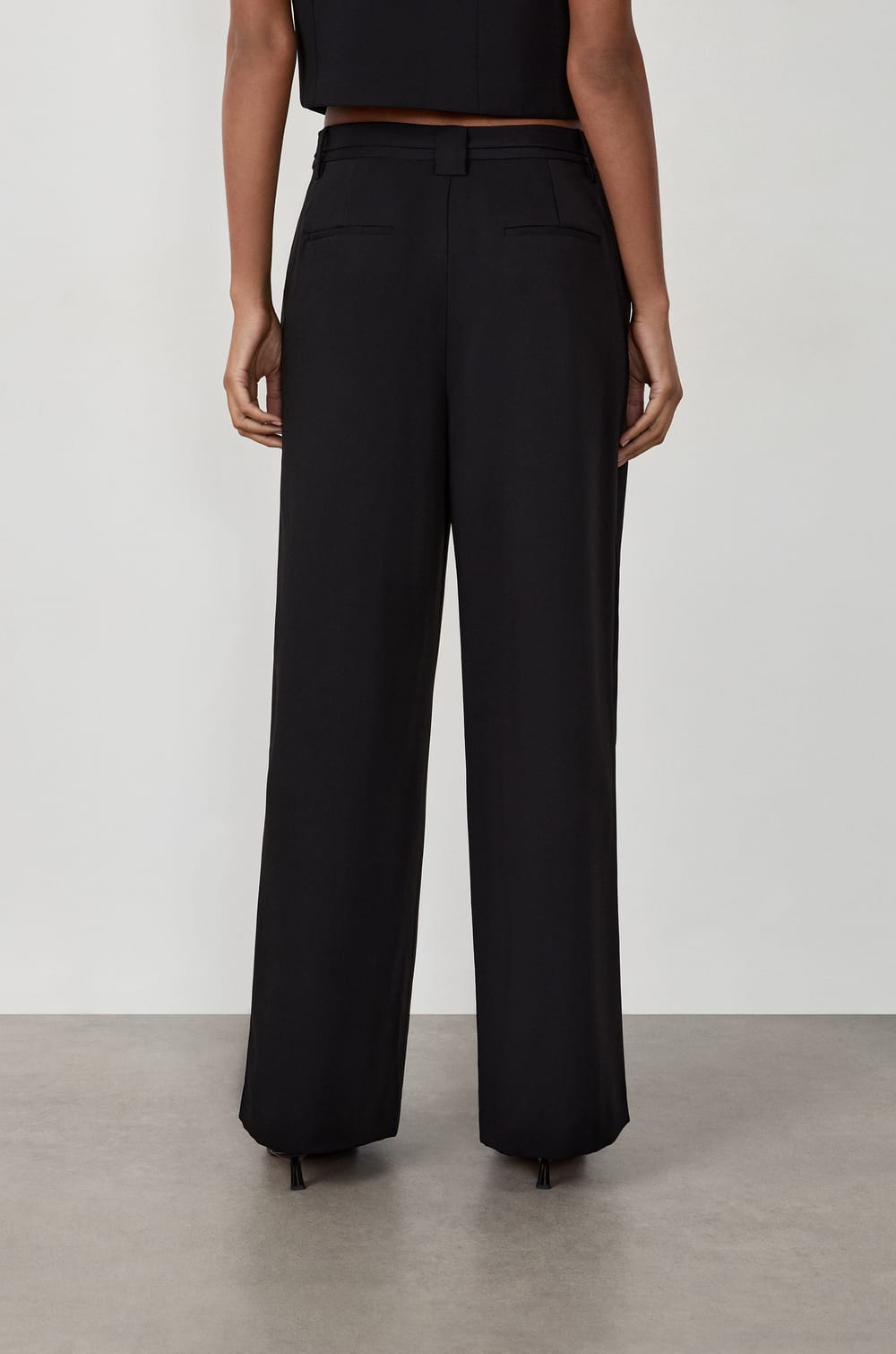 Fluid Trousers;${refinementColor}