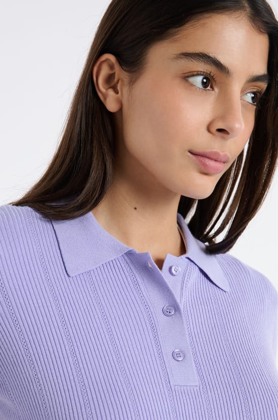 Polo manches courtes en maille fine;${refinementColor}