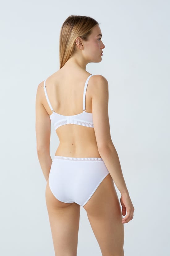 Wireless Bra with Lightly Lined Cups in Cotton;${refinementColor}