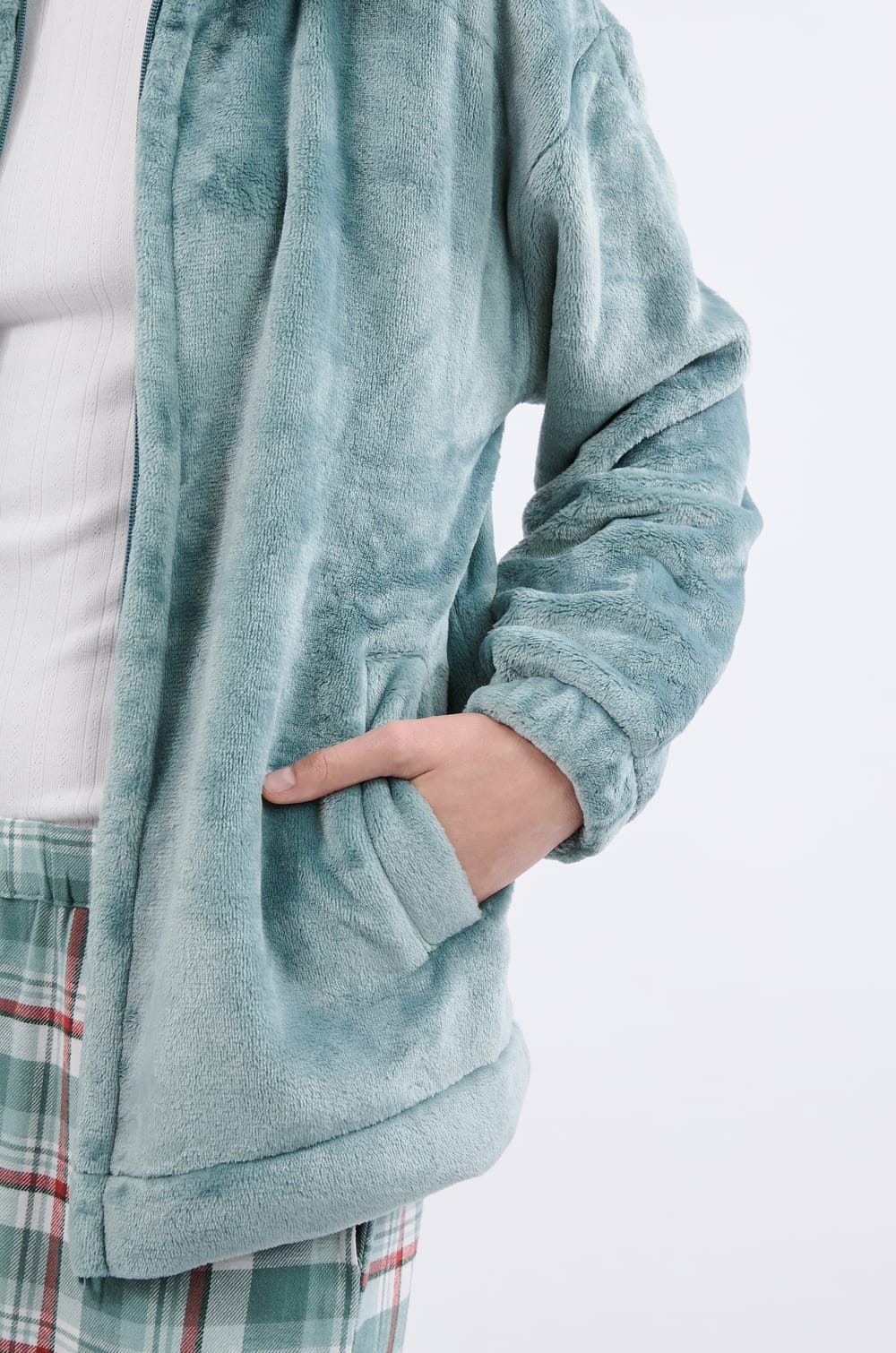 Pyjama 3 pièces;${refinementColor}