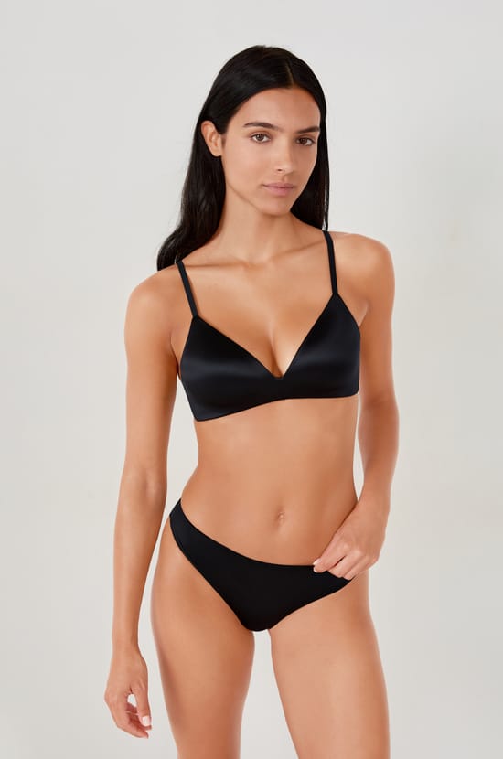 Tanga en microfibre;${refinementColor}