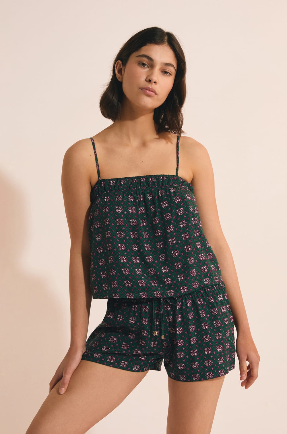 Pantal&oacute;n corto de pijama estampado;${refinementColor}