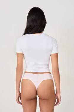 Tanga en microfibre;${refinementColor}