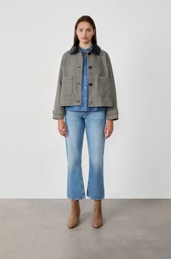 Blouson court en jacquard;${refinementColor}