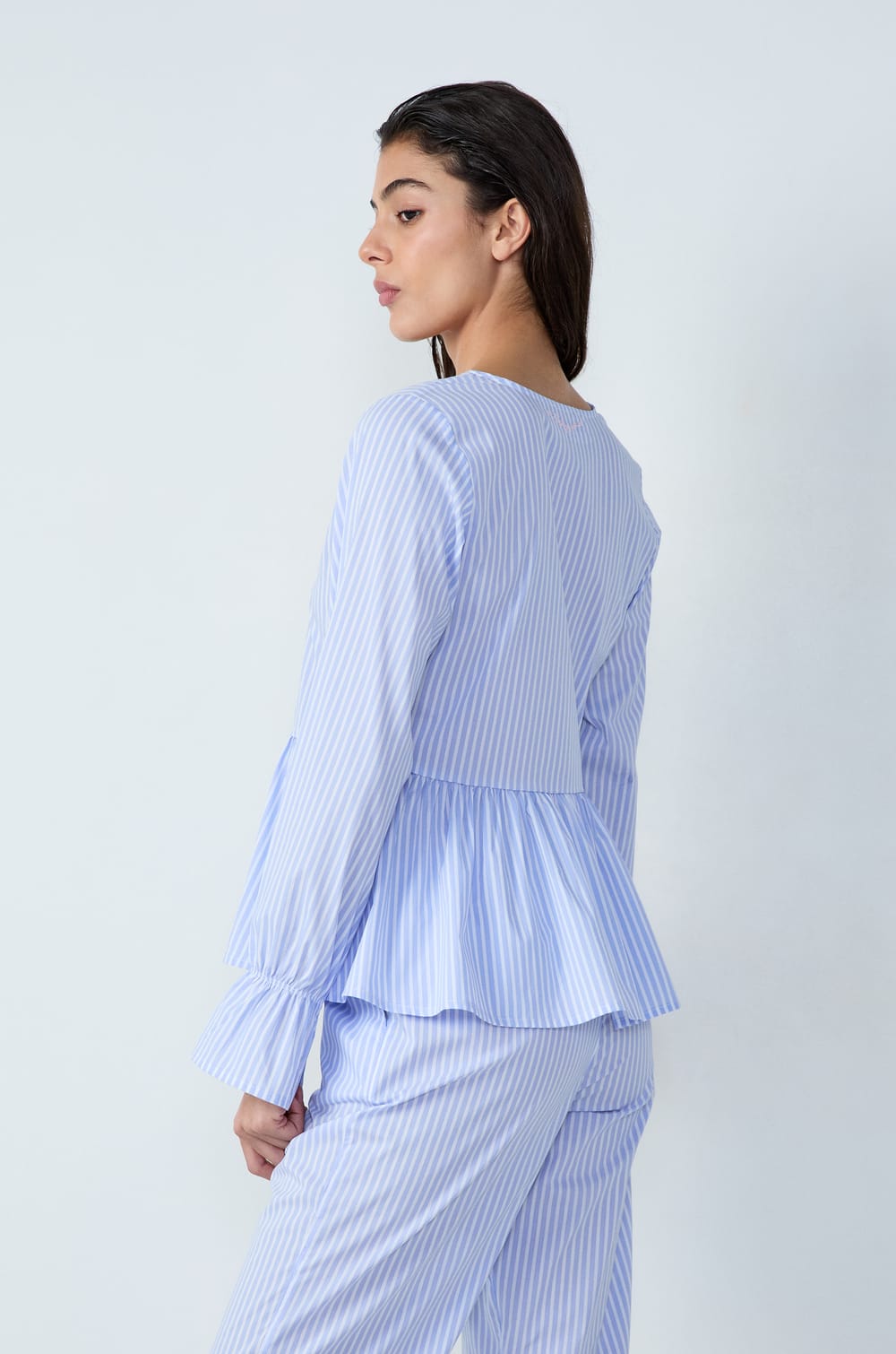 Long-sleeved cotton striped pyjama shirt with bows;${refinementColor}