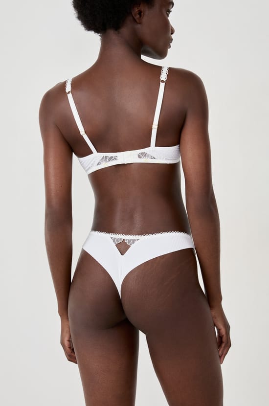 Embroidered Tanga;${refinementColor}