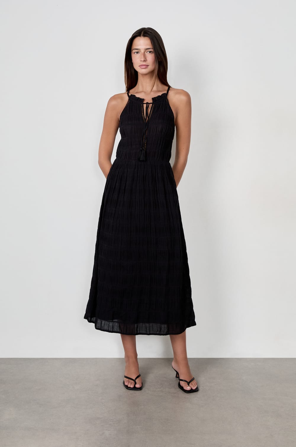Long Embroidered Dress;${refinementColor}