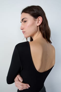 Backless Bodysuit;${refinementColor}