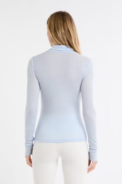 Camiseta térmica de cuello alto con lana;${refinementColor}