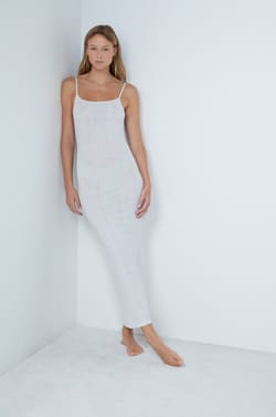Nuisette longue en coton côtelé à fines bretelles;${refinementColor}