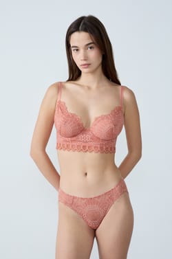 Lace Boyshort;${refinementColor}