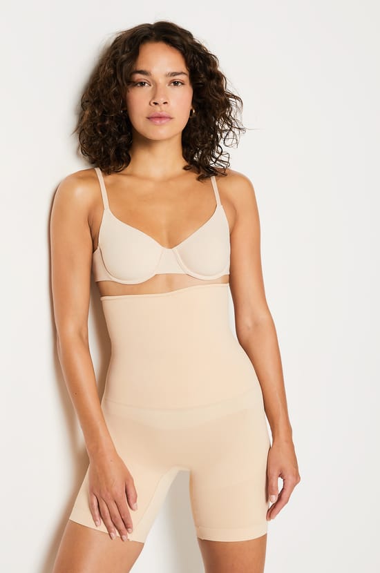 Ultra high-waisted shaping brief - strong support;${refinementColor}