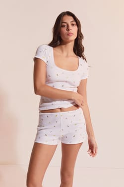 Short gaufr&eacute; &agrave; motifs fruits;${refinementColor}