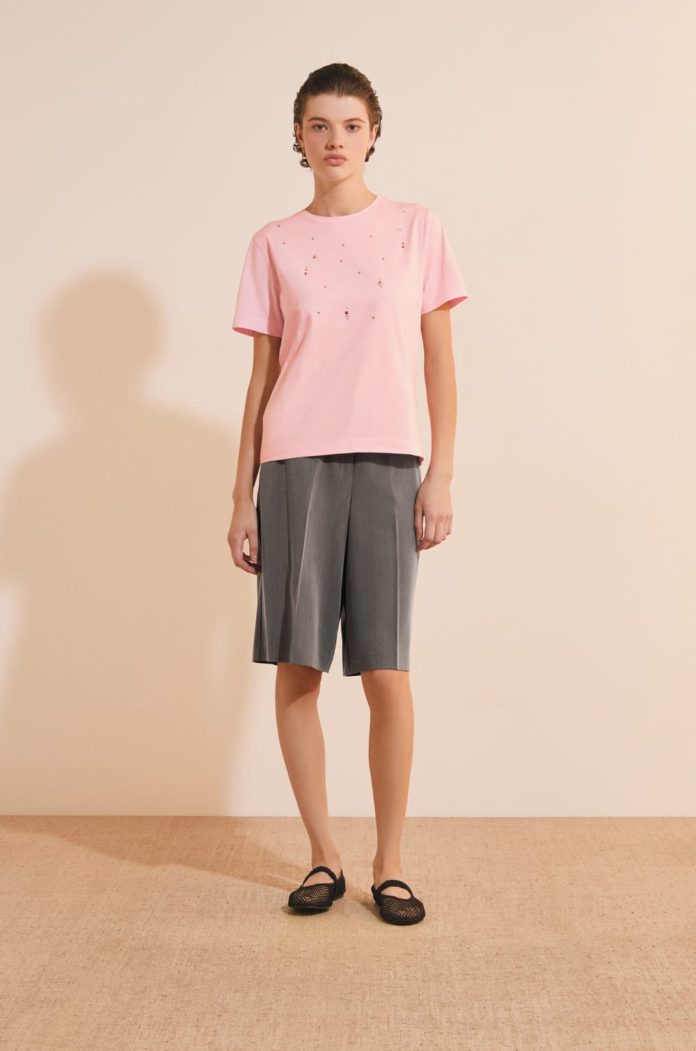 T-shirt &agrave; manches courtes en coton avec strass;${refinementColor}