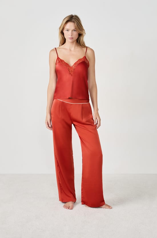 Lace Camisole;${refinementColor}
