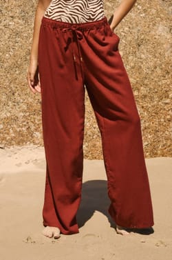 Pantalon fluide &eacute;lastiqu&eacute; ;${refinementColor}