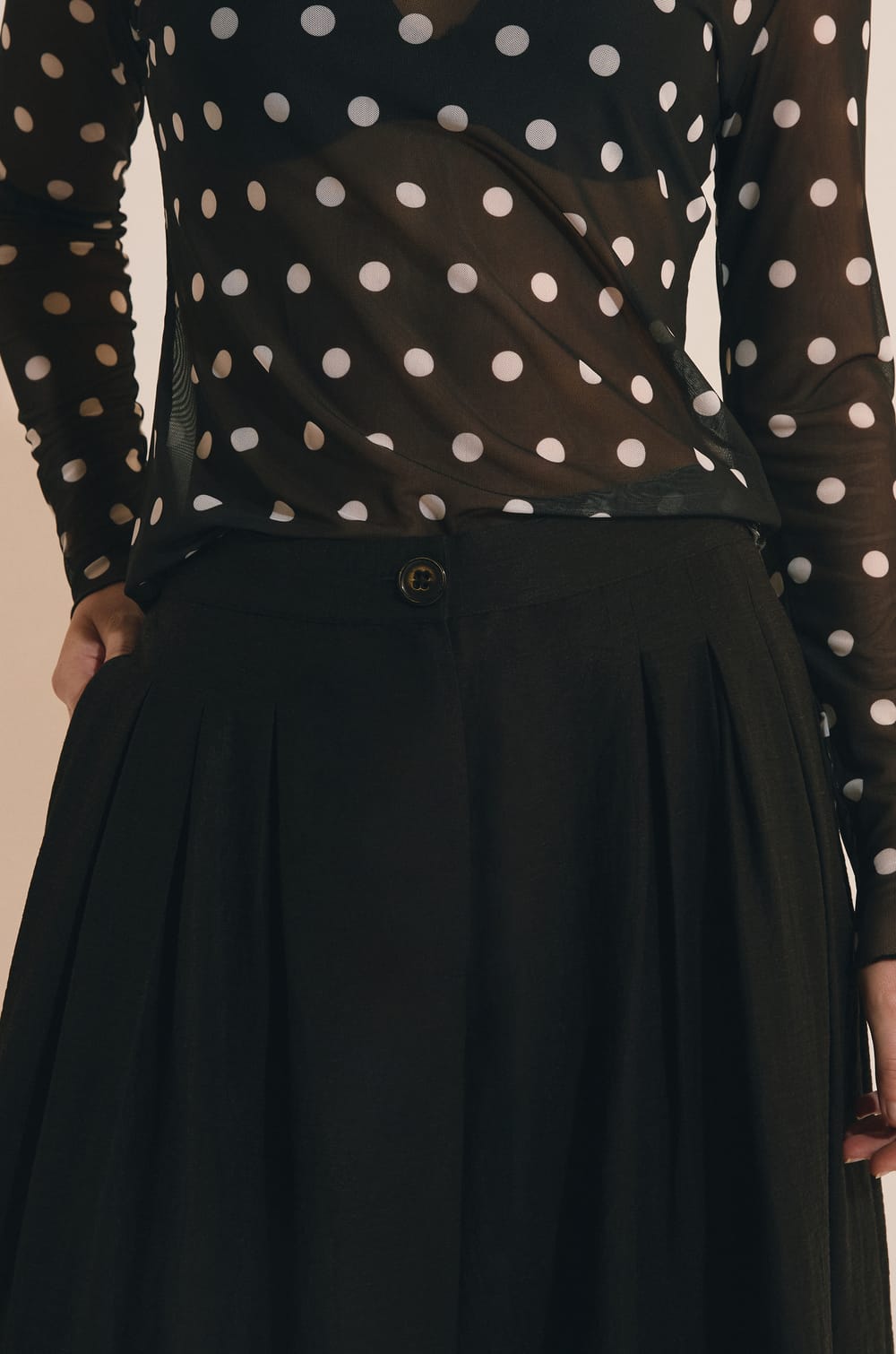 Pantalon large;${refinementColor}