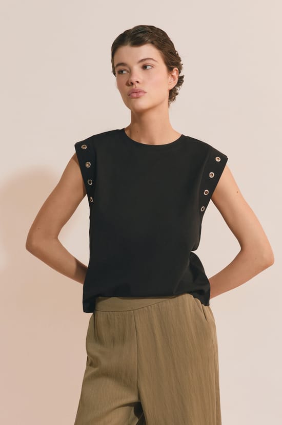 Cotton T-shirt;${refinementColor}