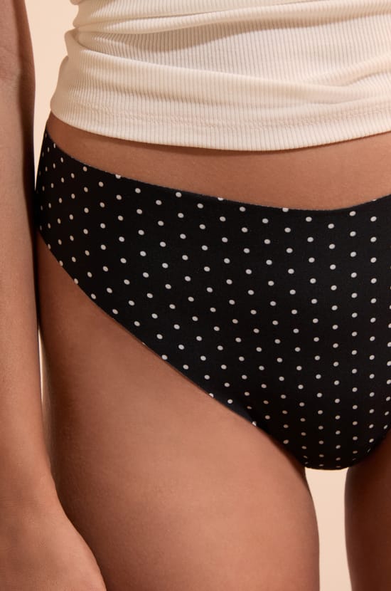 Tanga en microfibre sans couture imprim&eacute;;${refinementColor}