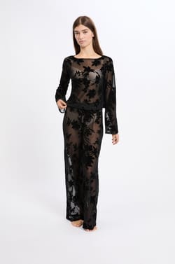 Top transparent à motif fleurs;${refinementColor}