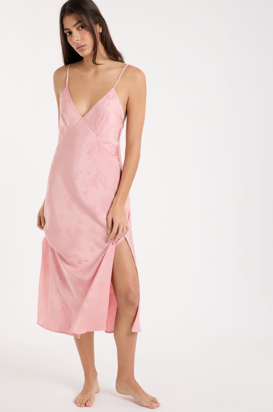 Nuisette satin&eacute;e;${refinementColor}