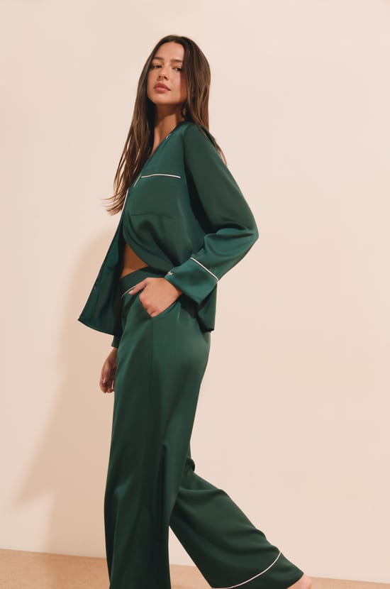 Pantalon de pyjama satin&eacute;;${refinementColor}