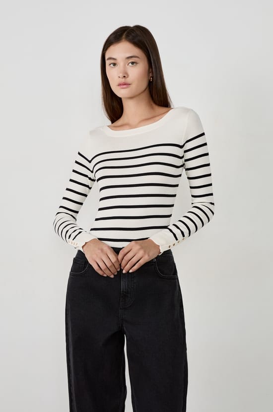 Pull manches longues;${refinementColor}