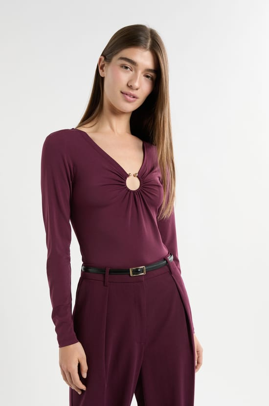 Long-sleeved T-shirt with ring;${refinementColor}