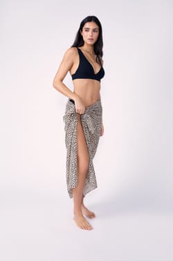 Cotton patterned pareo;${refinementColor}