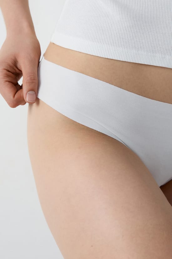 Seamless Cotton Brief;${refinementColor}