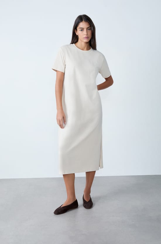 Long dress;${refinementColor}