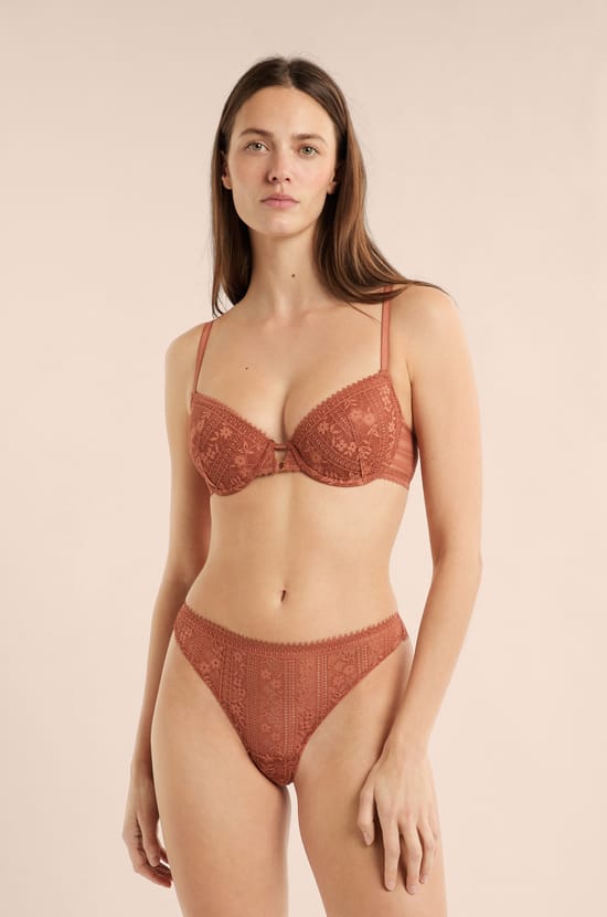 Bra N.4 - The Lightly Lined Lace;${refinementColor}