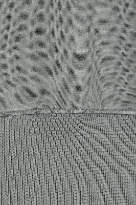 Sweat de sport court;${refinementColor}