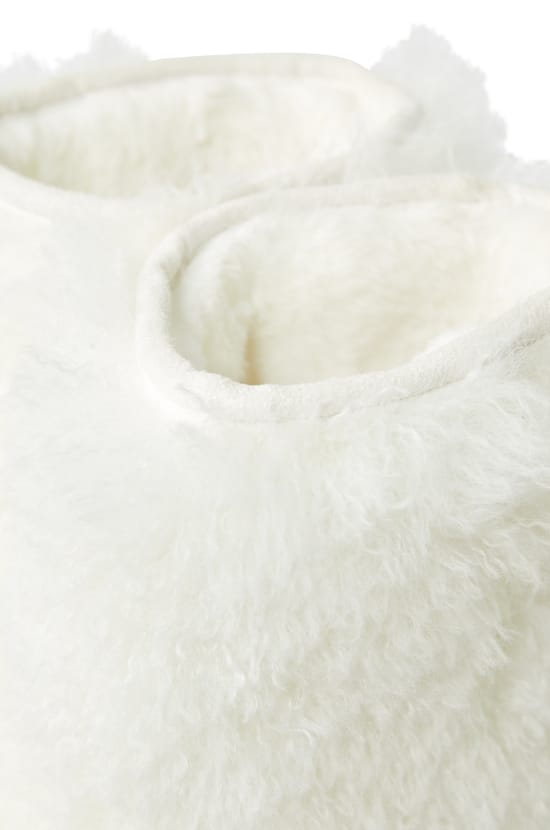 Chaussons bottines avec fausse fourrure;${refinementColor}