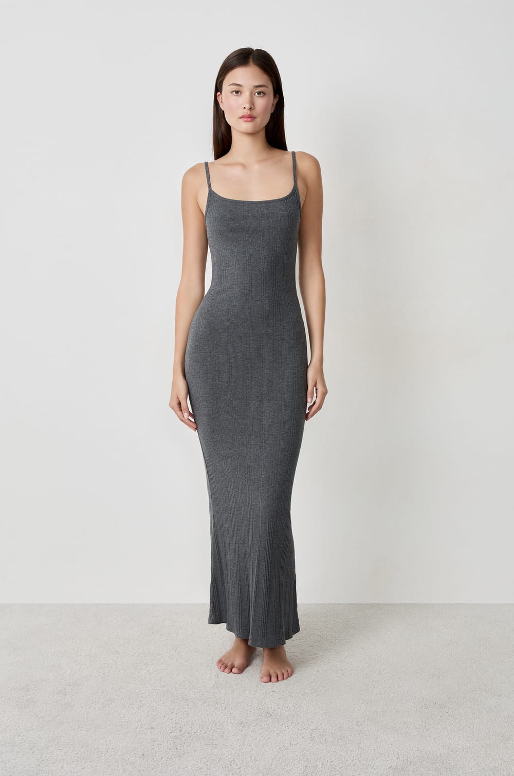 Long ribbed nightdress with thin straps;${refinementColor}