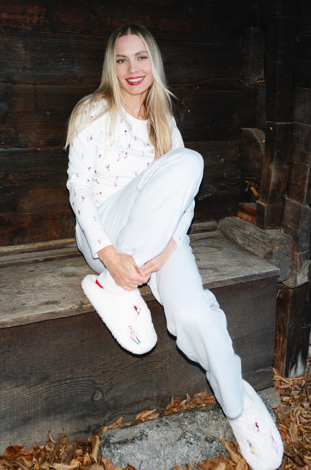 T-shirt de pyjama en pointelle douce motifs skieurs;${refinementColor}