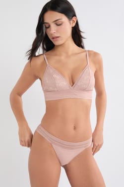 Soutien-gorge triangle en dentelle;${refinementColor}