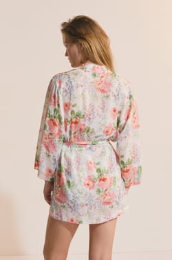 D&eacute;shabill&eacute; &agrave; motif fleuri;${refinementColor}